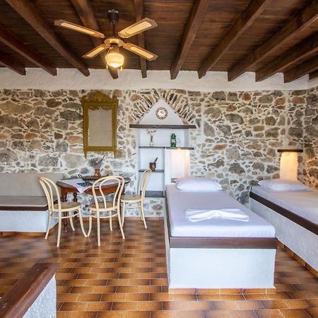 Villa Bella Leros Agia Marina  Eksteriør bilde